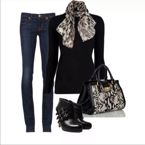 ✅ SOLD VINCE CAMUTO - Picture 10 of 12